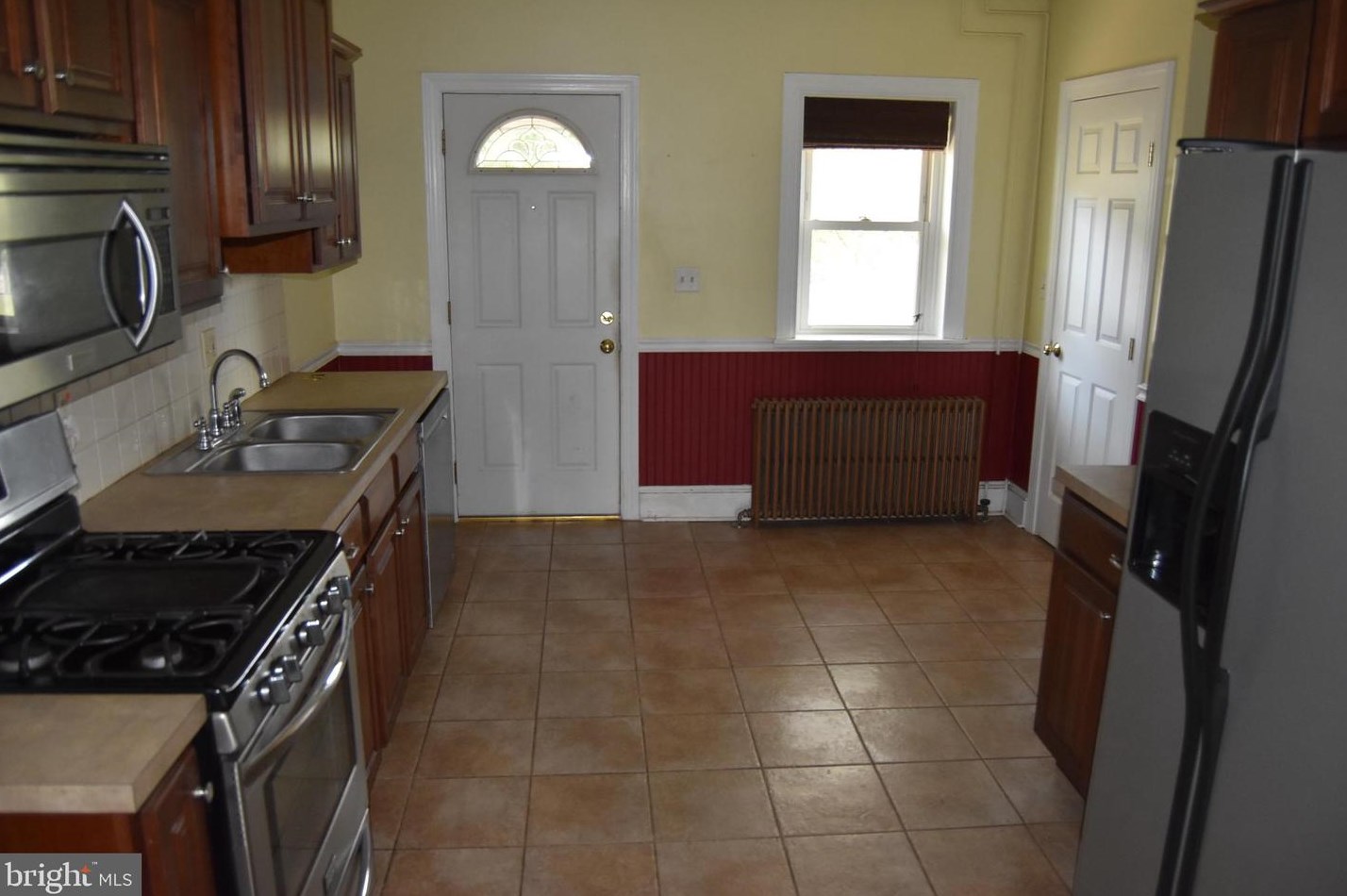 243 Pleasant Ave, Yoe PA  17313-2107 exterior