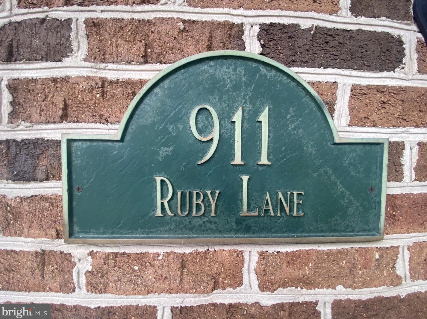 911 Ruby Ln, Longlevel, PA 17368