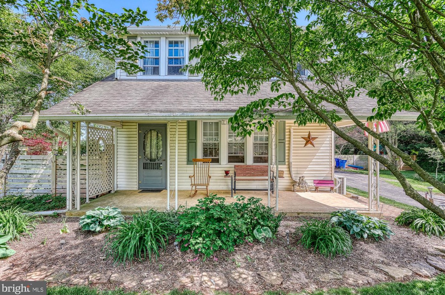 170 Weire Rd, York, PA 17404-9637