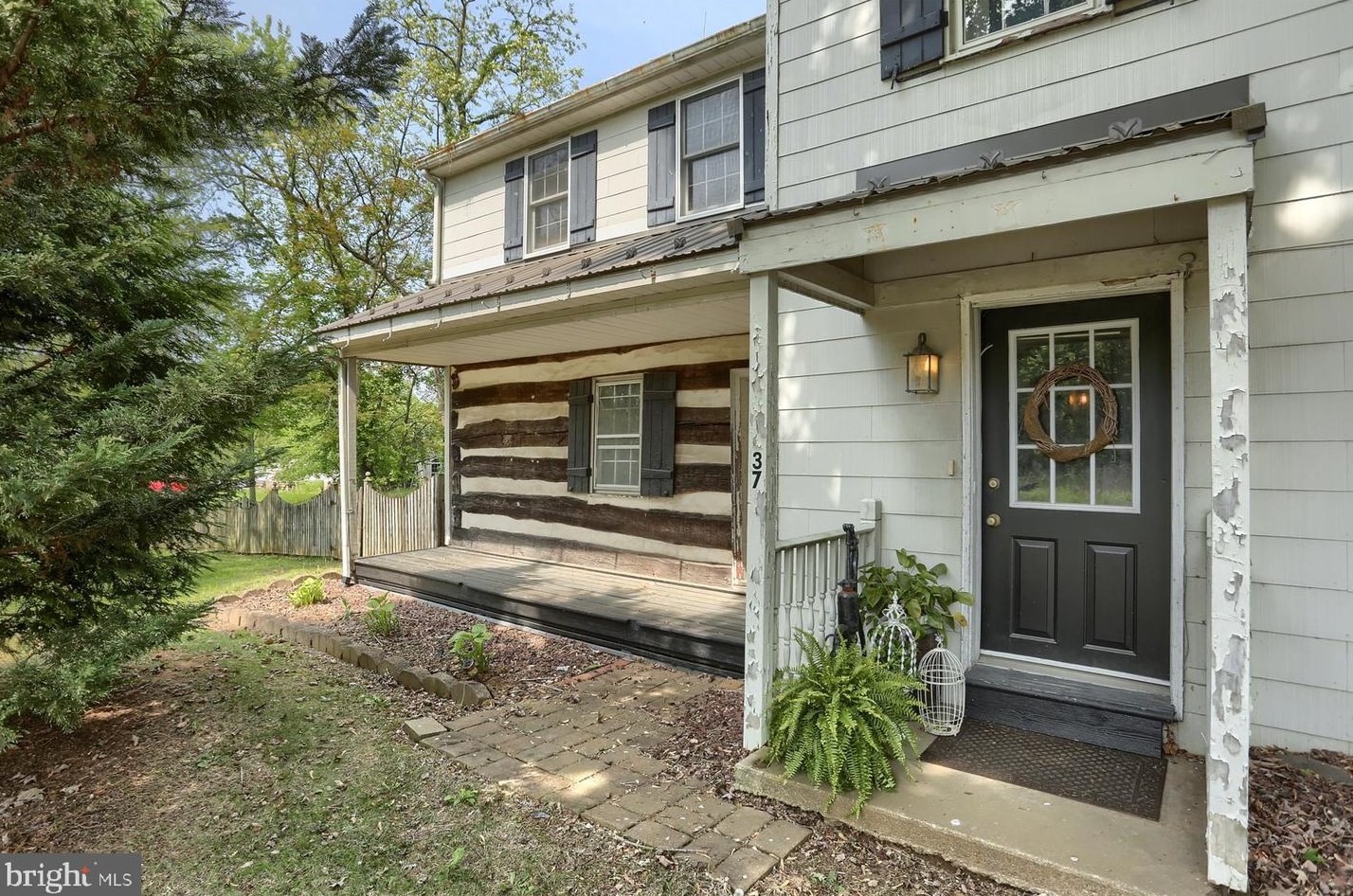 37 S York Rd, Siddonsburg, PA 17019