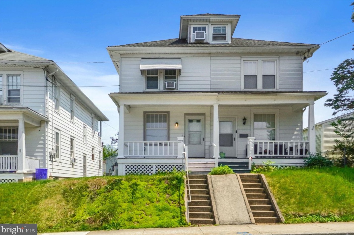 257 S Walnut St, Yoe, PA 17313