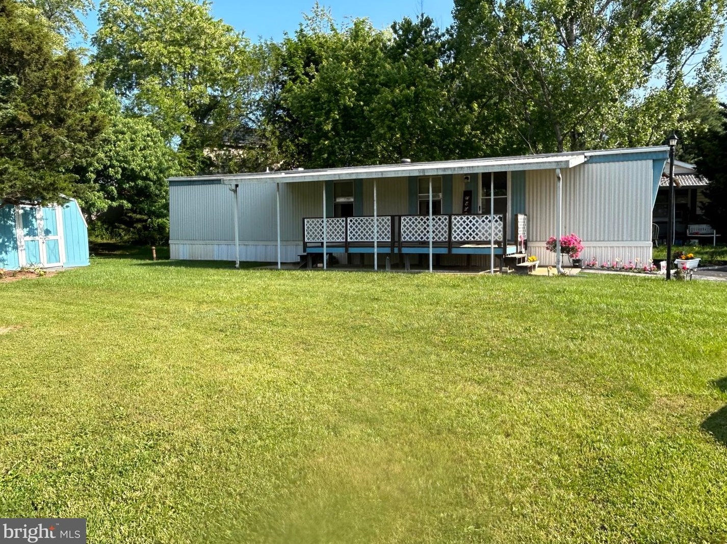 35 Meadowview Dr, York, PA 17315