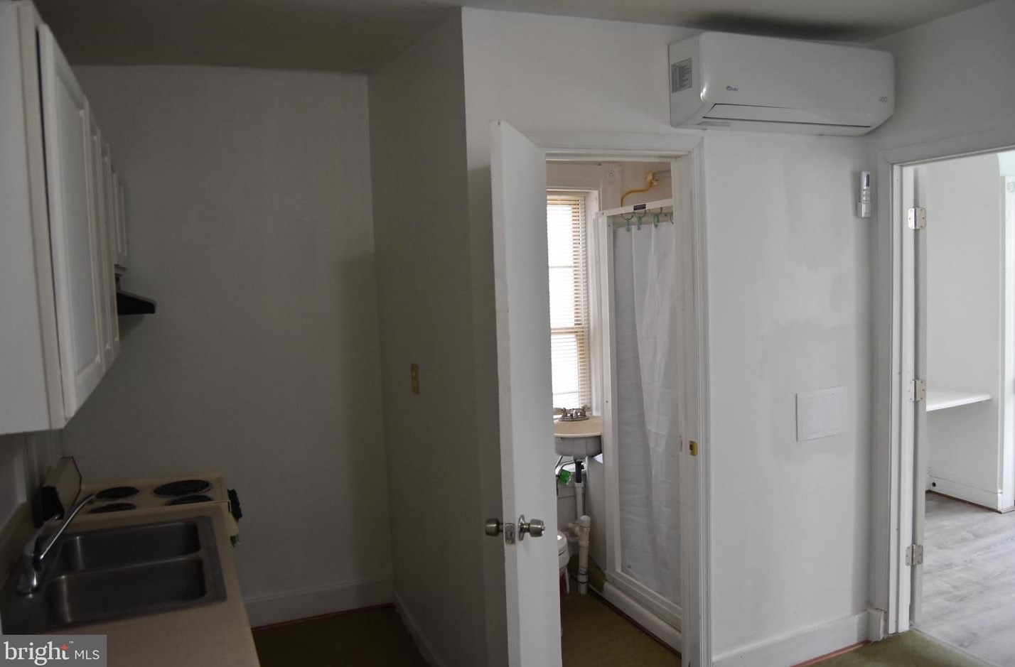 128 S Main St #8, Spring Grove, PA 17362
