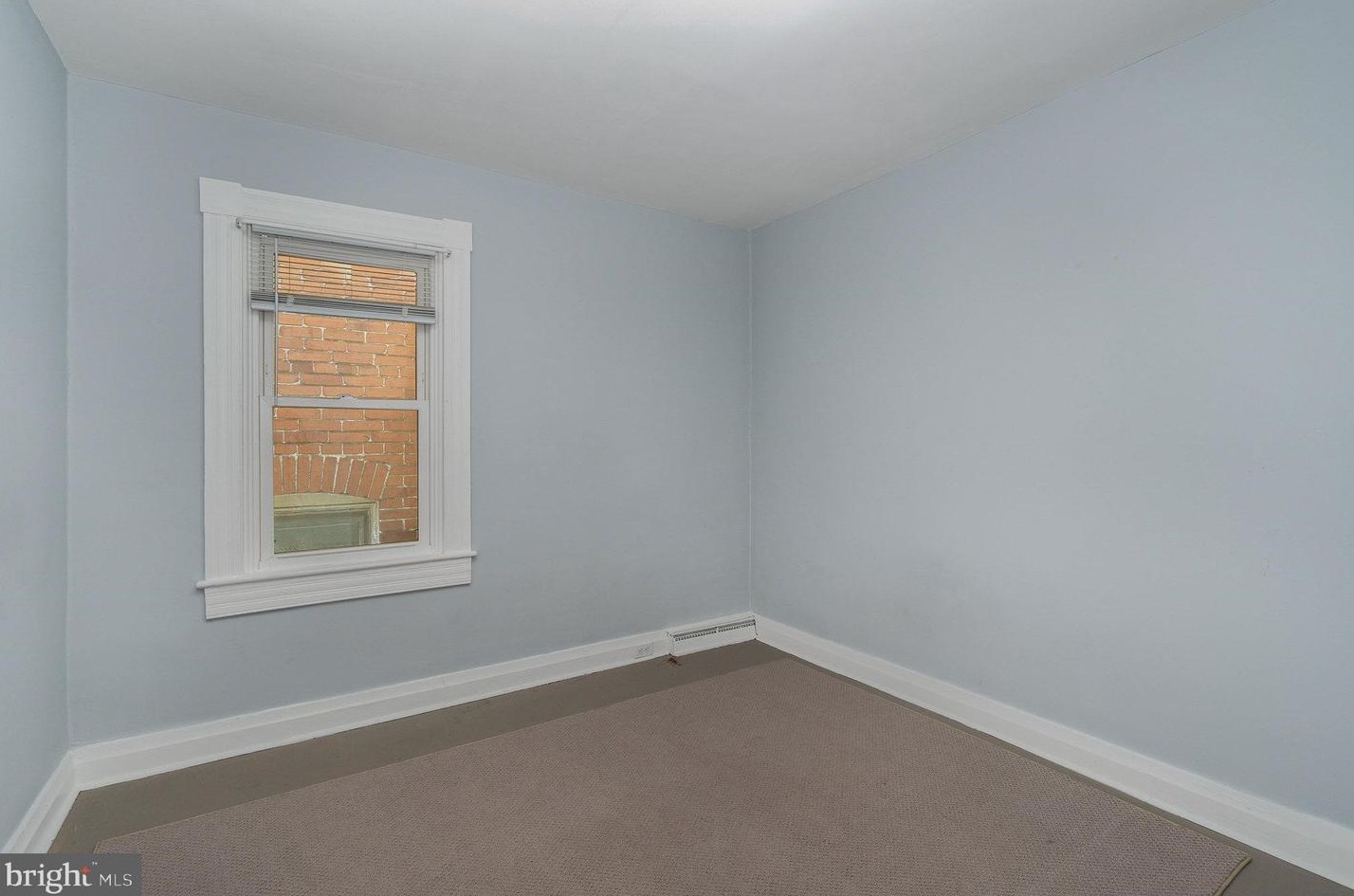 8 East St, Spring Grove PA  17362-1210 exterior
