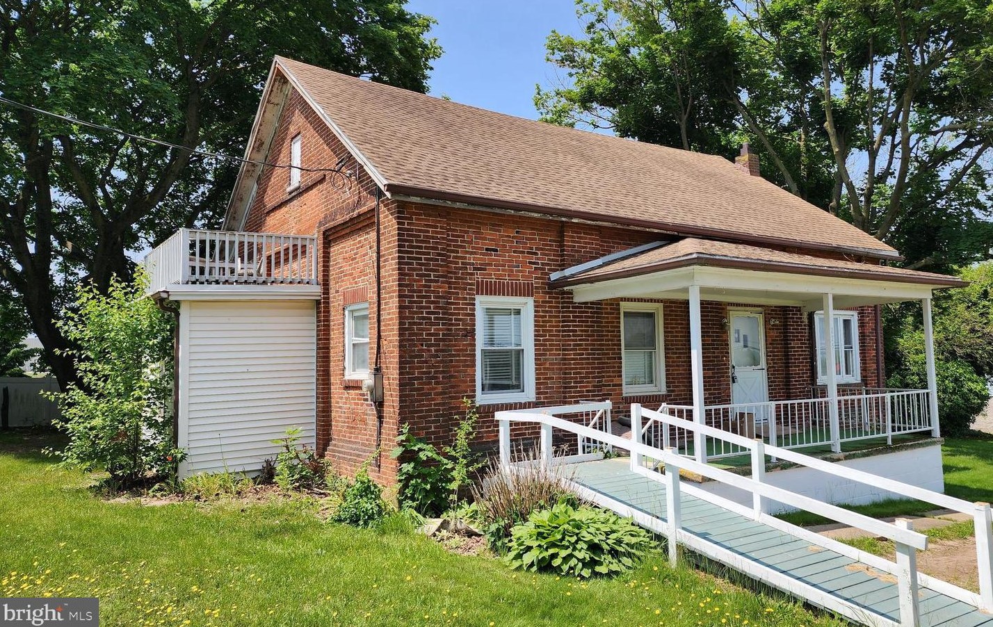 225 Zions View Rd, Strinestown, PA 17345-9690