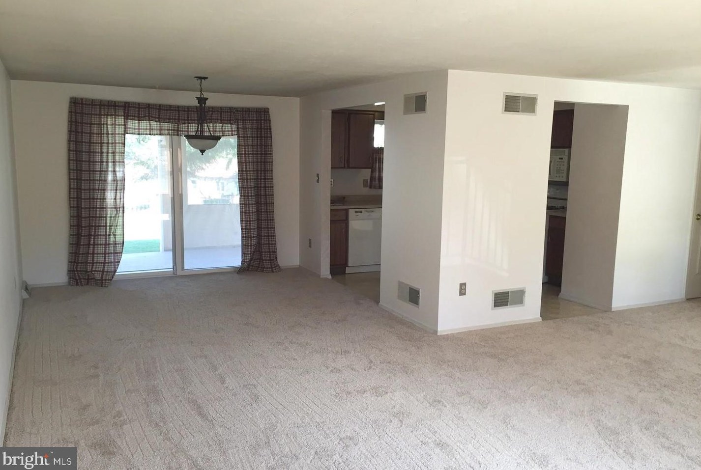 461 Dartha Dr, Yoe, PA 17313