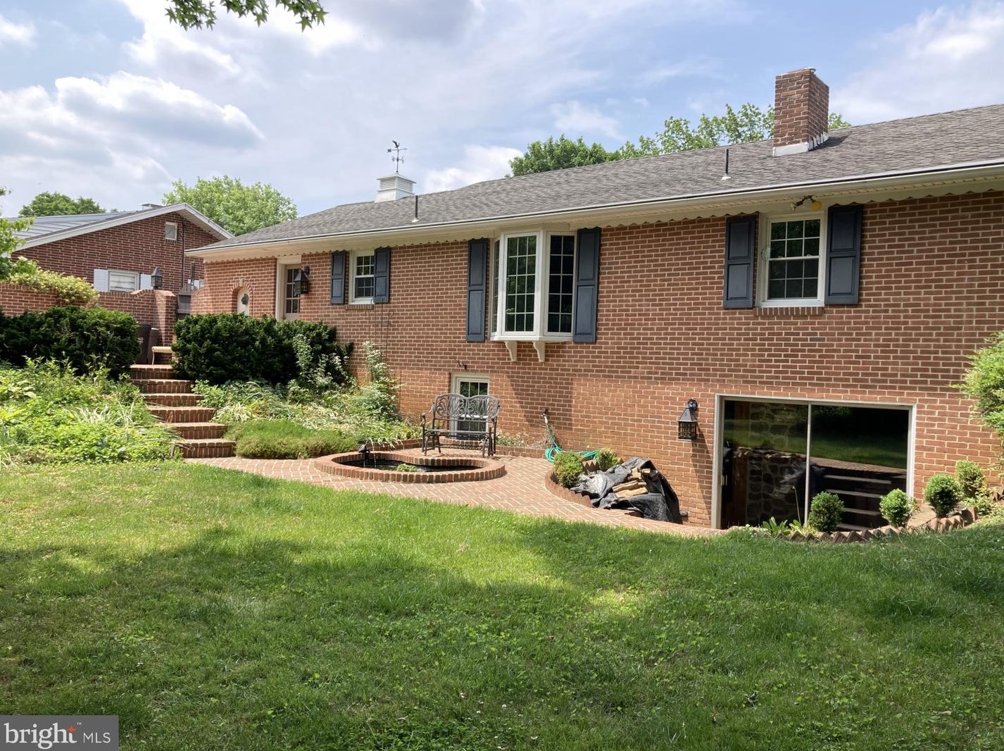 403 Maple St, Longlevel, PA 17368