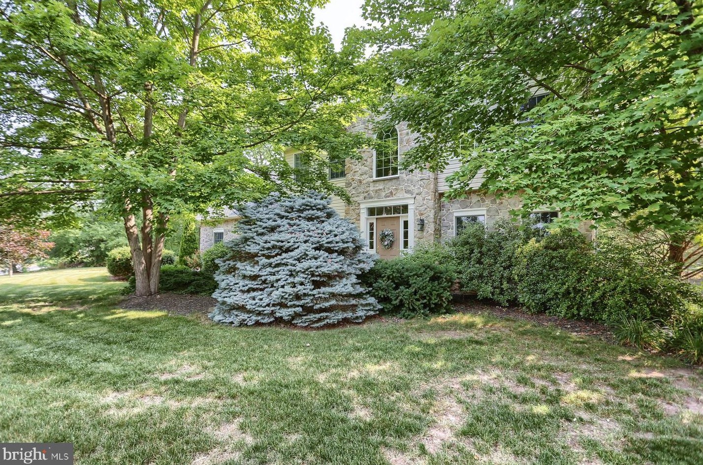 204 Alanthia Ln, Etters, PA 17319