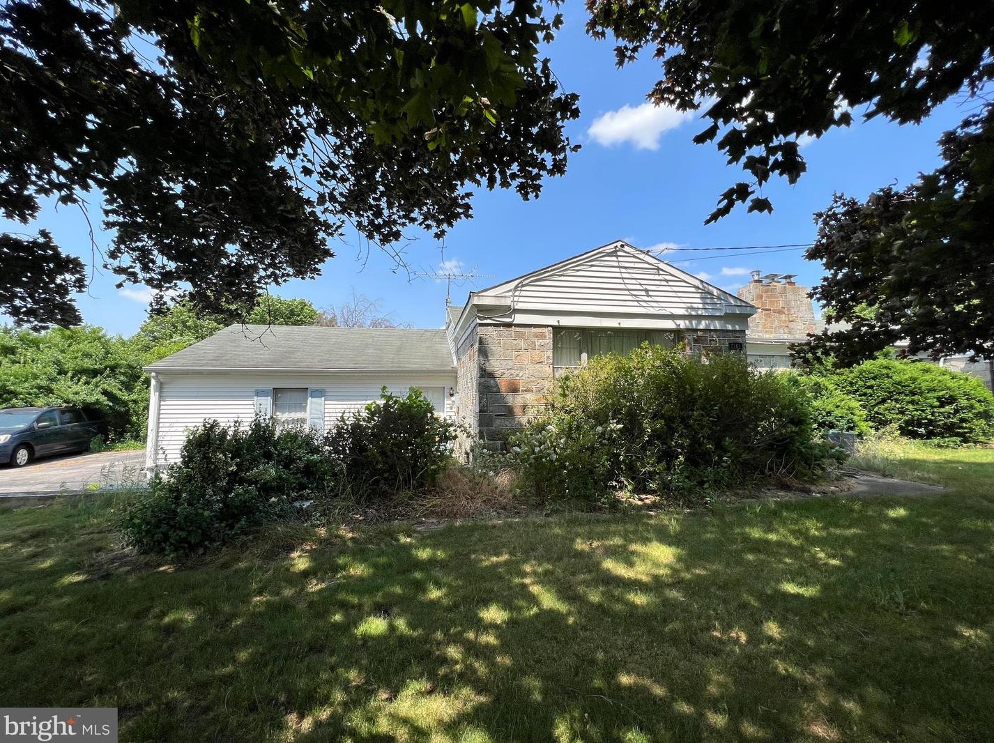 7161 Yellow Church Rd, Seven Valleys, PA 17360-9004