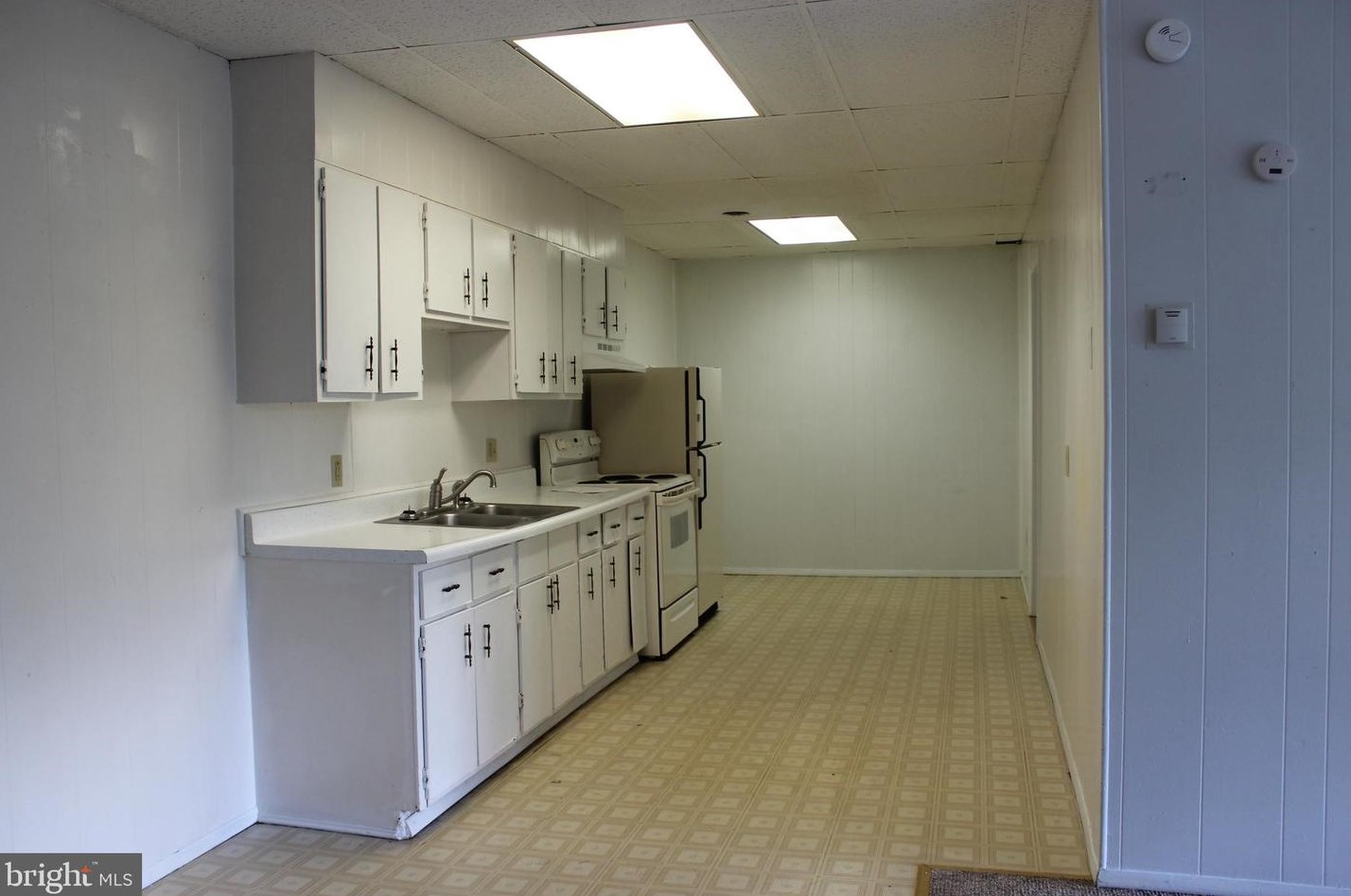 100 School St #j, Hametown, PA 17327