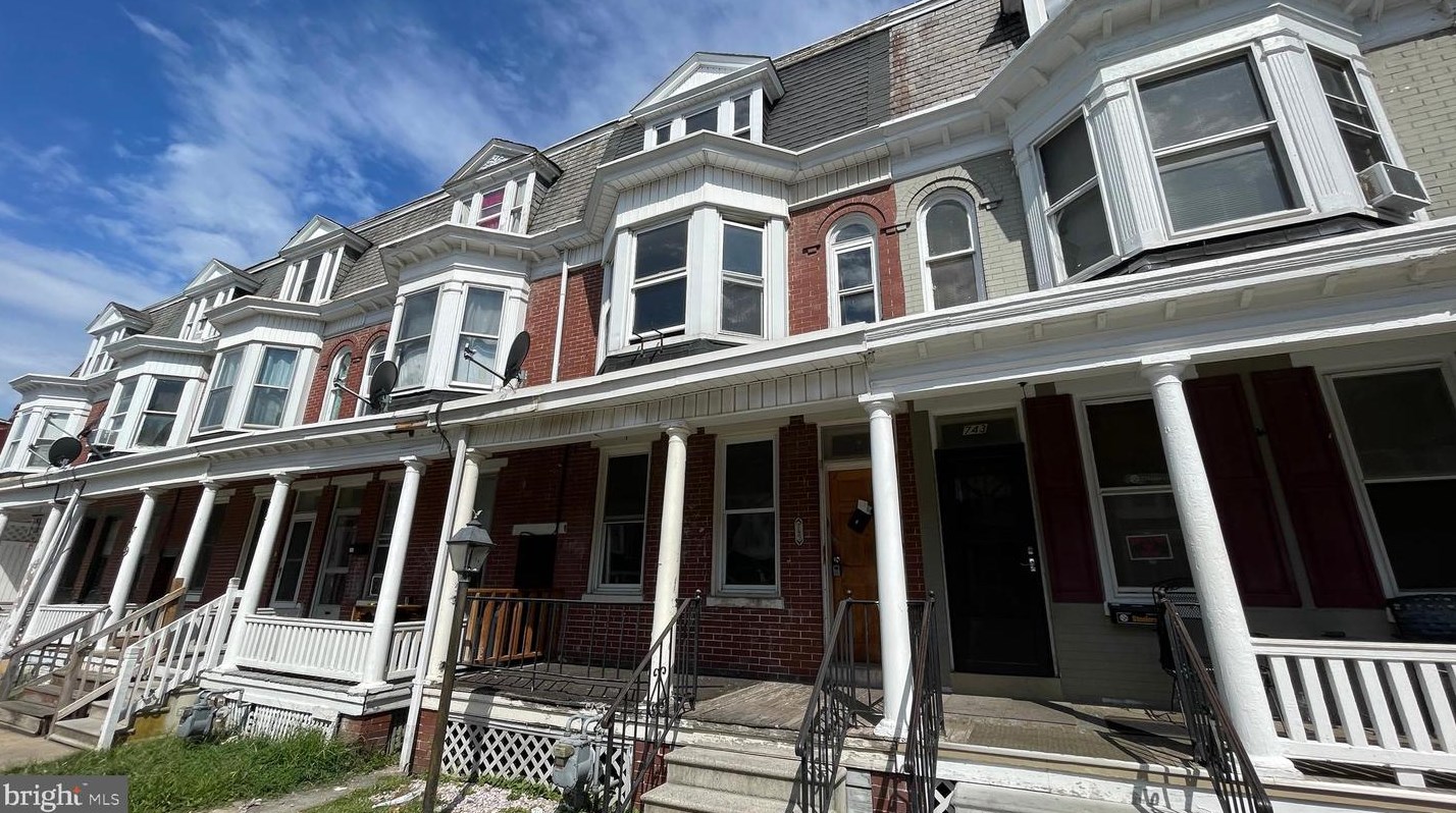 745 W Poplar St, York, PA 17401