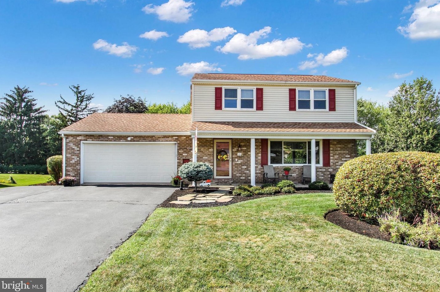21 Covington Dr, Strinestown, PA 17345-1503