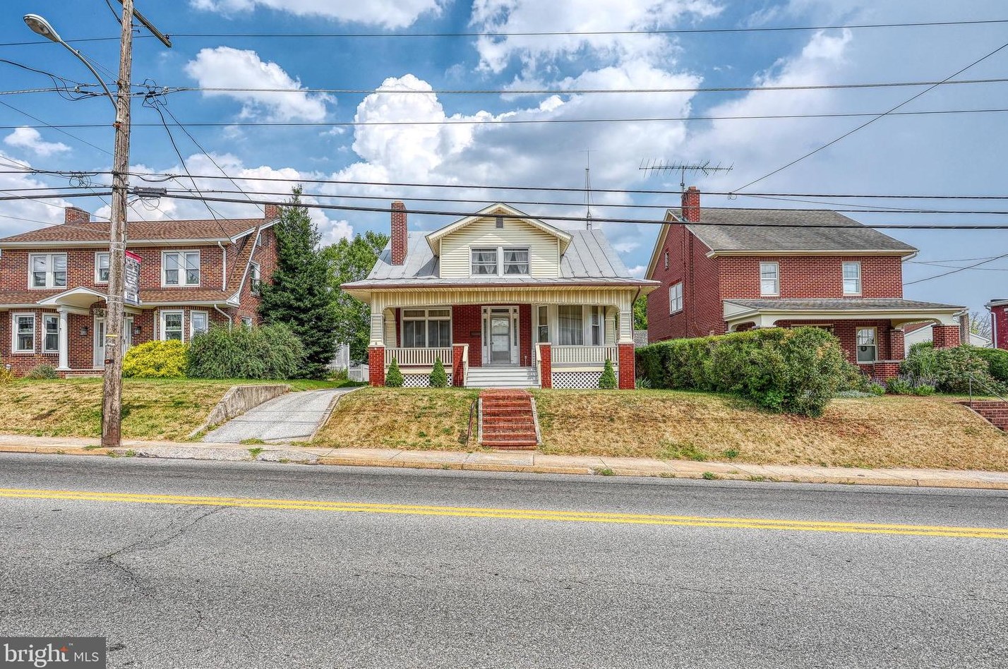 101 N Main St, York, PA 17315
