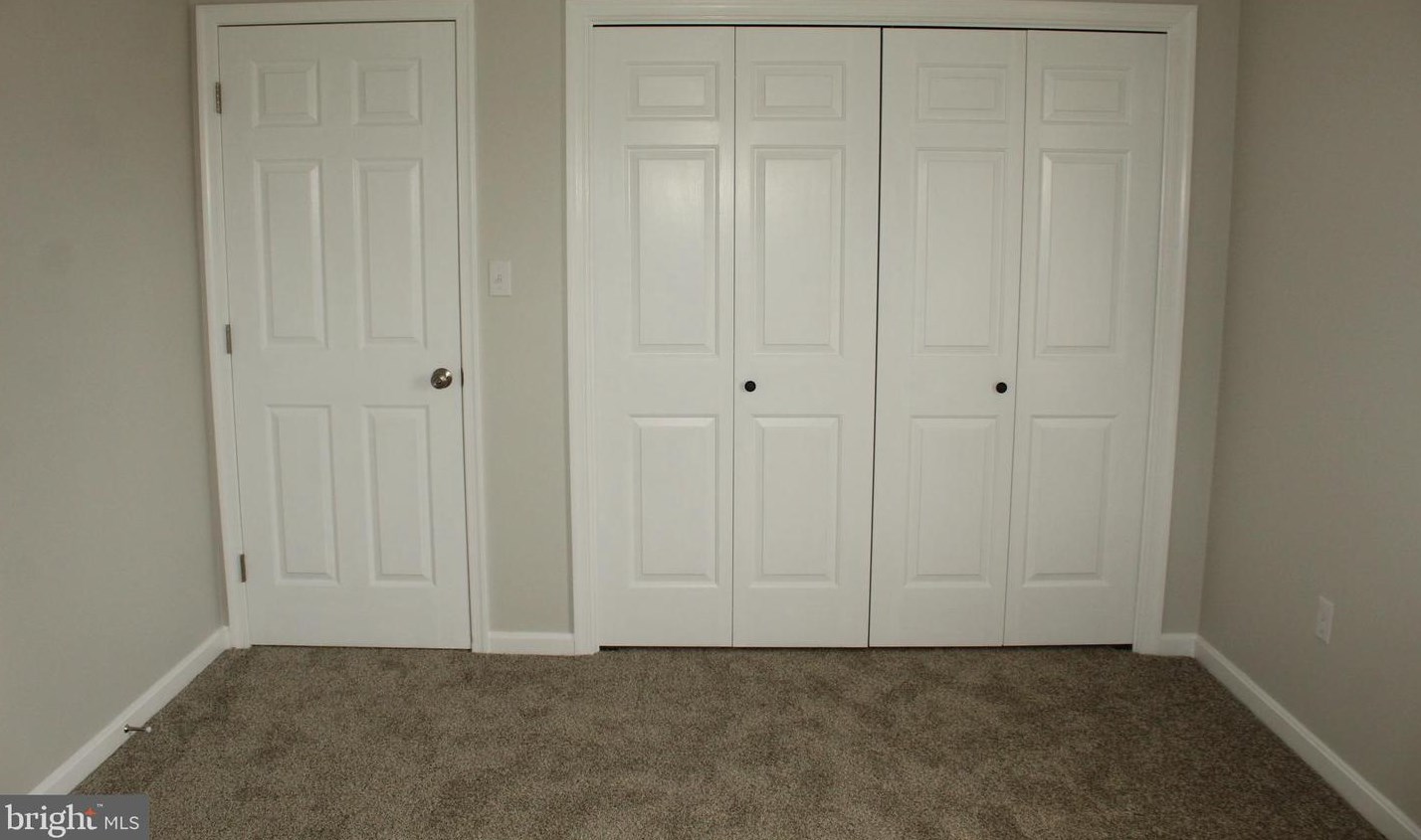 1676 Jefferson Rd #4, Spring Grove, PA 17362