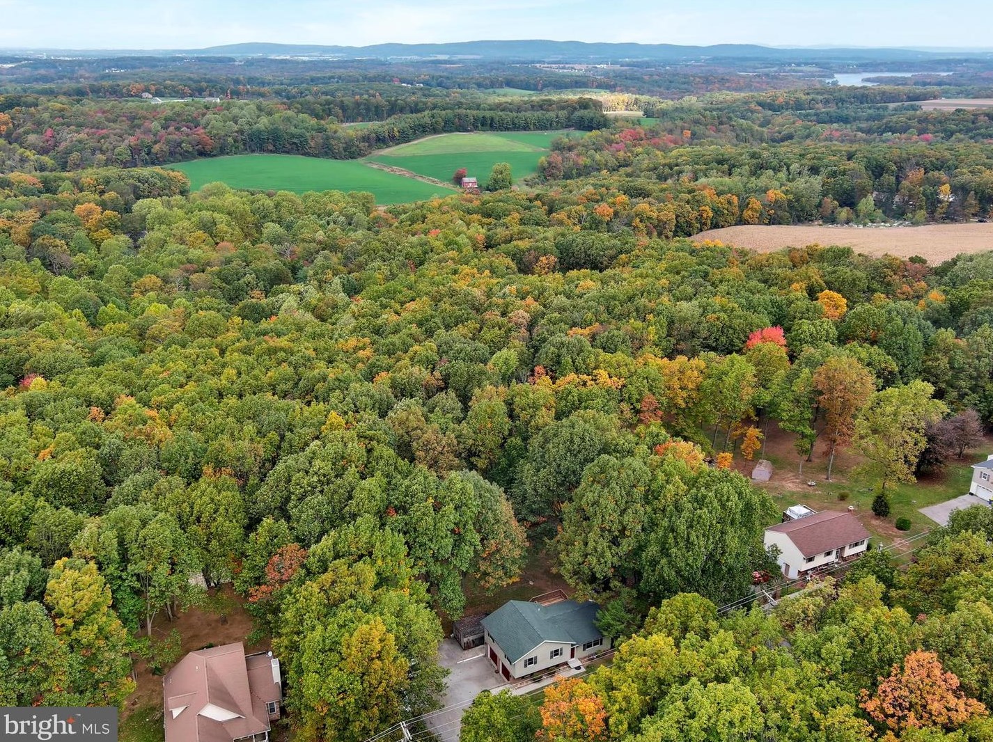 2038 Ridge Rd, Brodbecks, PA 17329