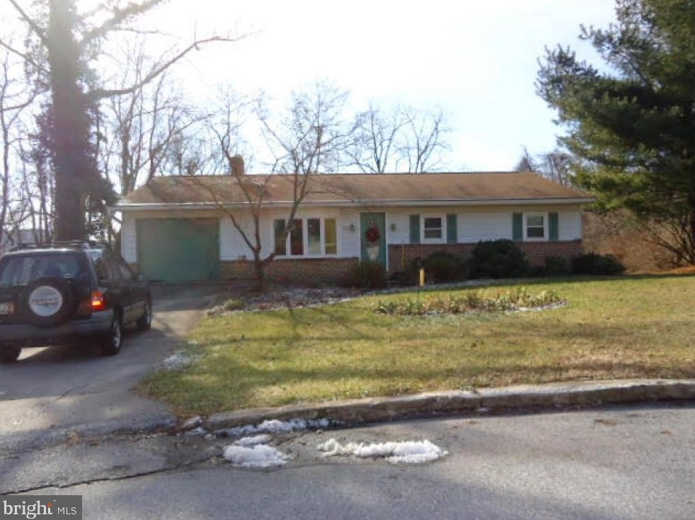 410 Jennifer Dr, Rudytown, PA 17070