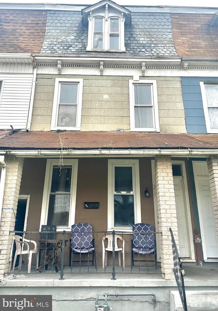 215 N Hartley St, York, PA 17401