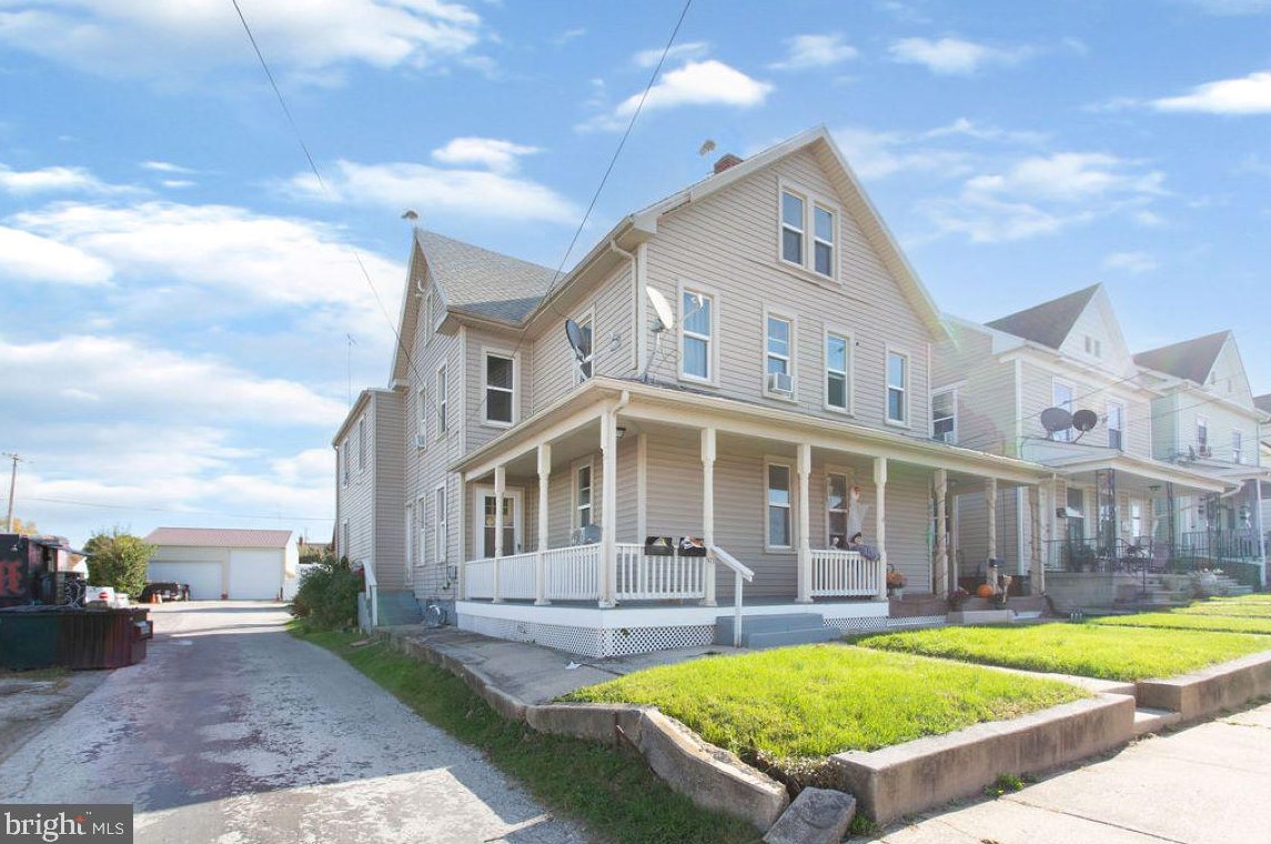 473 &amp 473-1/2 High St, Hanover, PA 17331