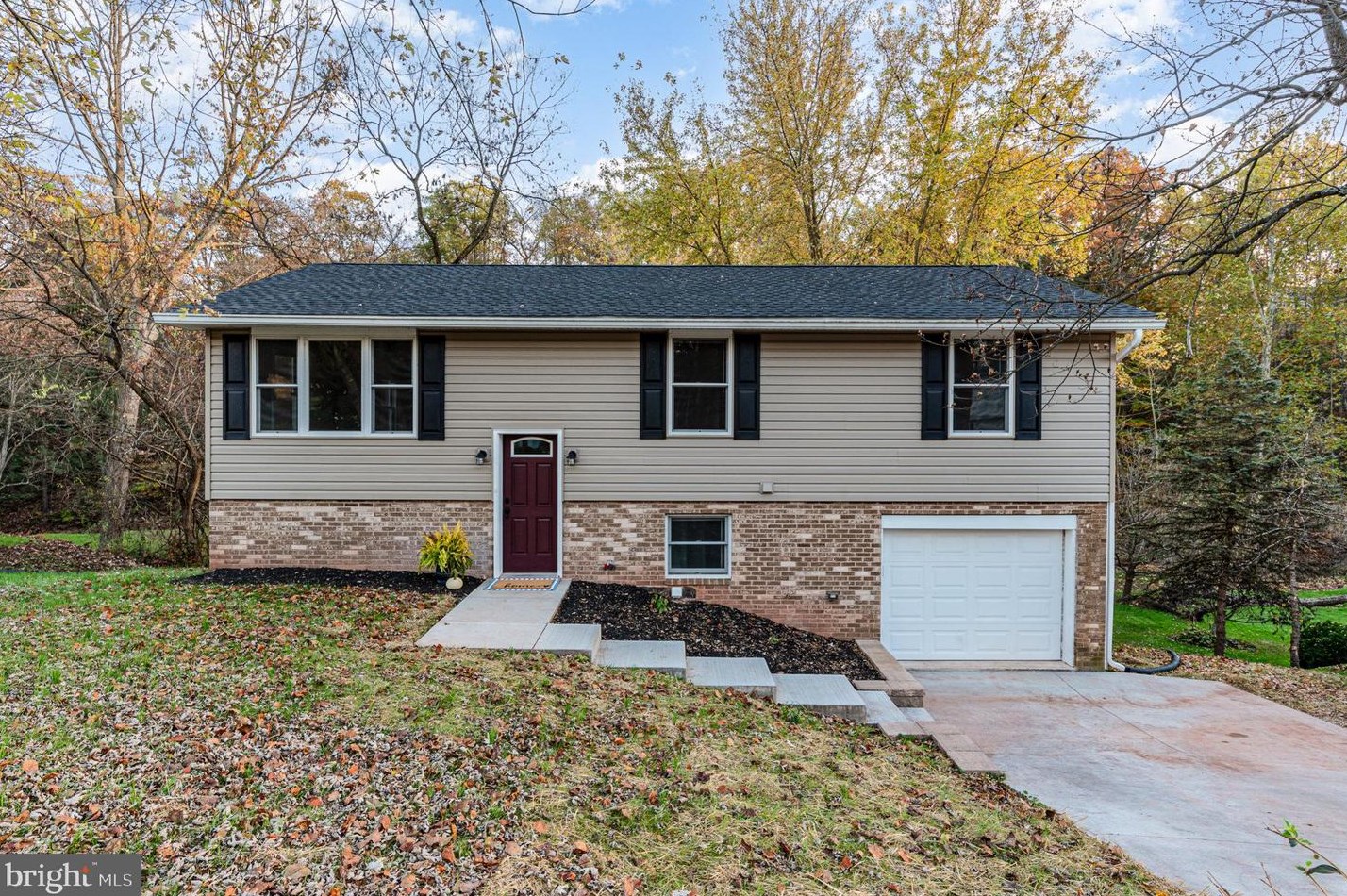 20 Bald Cypress Cir, Etters, PA 17319