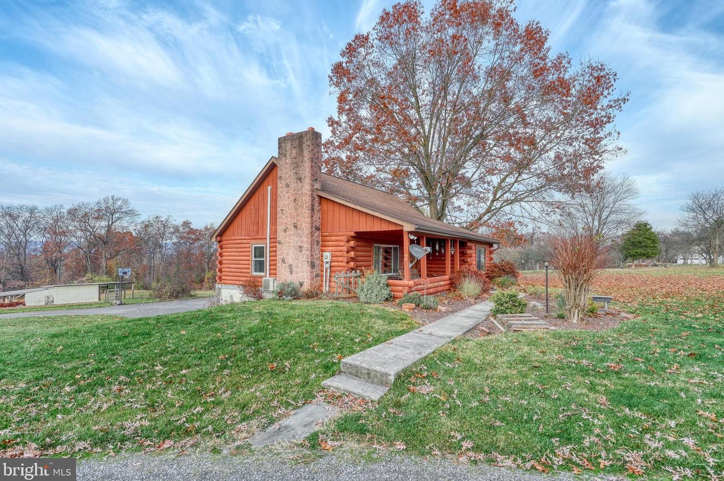 285 Pleasant View Dr, Etters, PA 17319