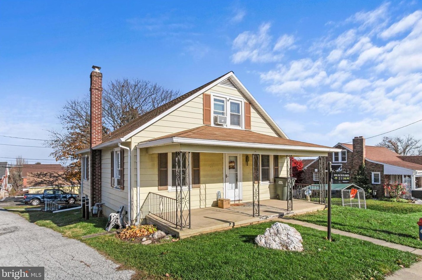 211 S Pine St, Red Lion, PA 17356