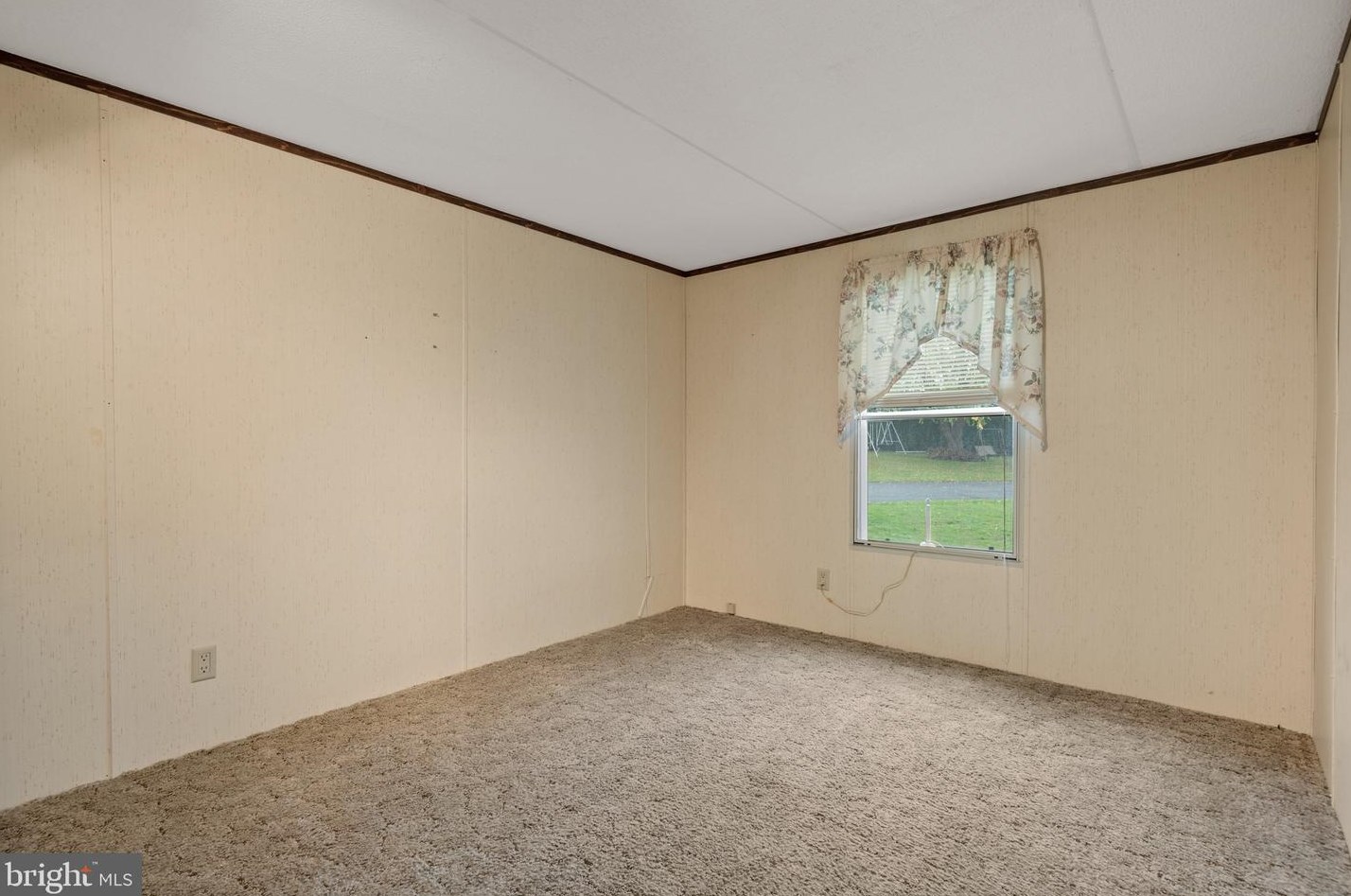 3930 Craig Ave, York, PA 17315-3475