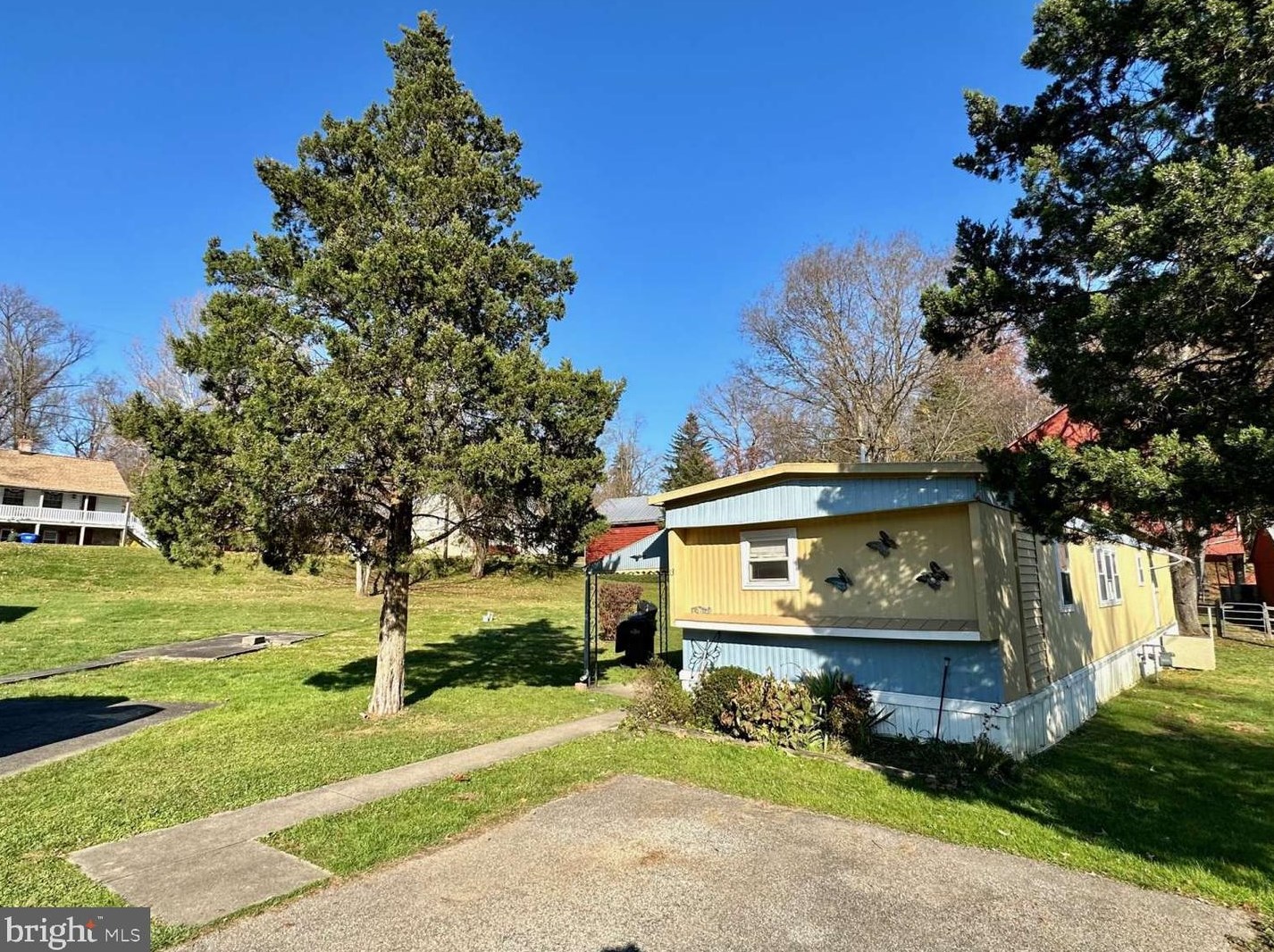 13 3rd St, York, PA 17406-8507