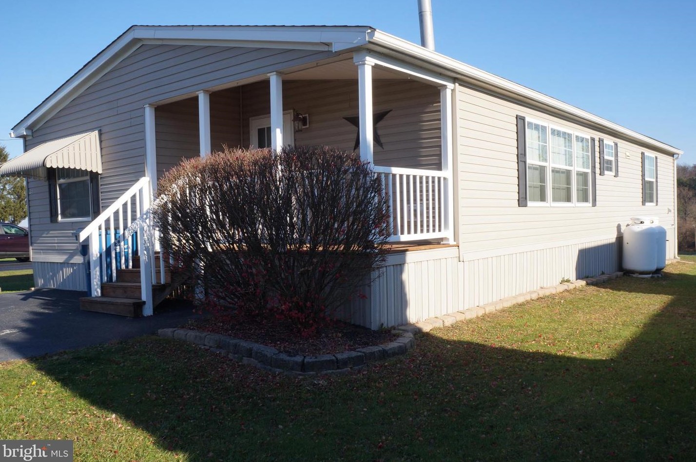 195 Country Ridge Dr, York, PA 17408