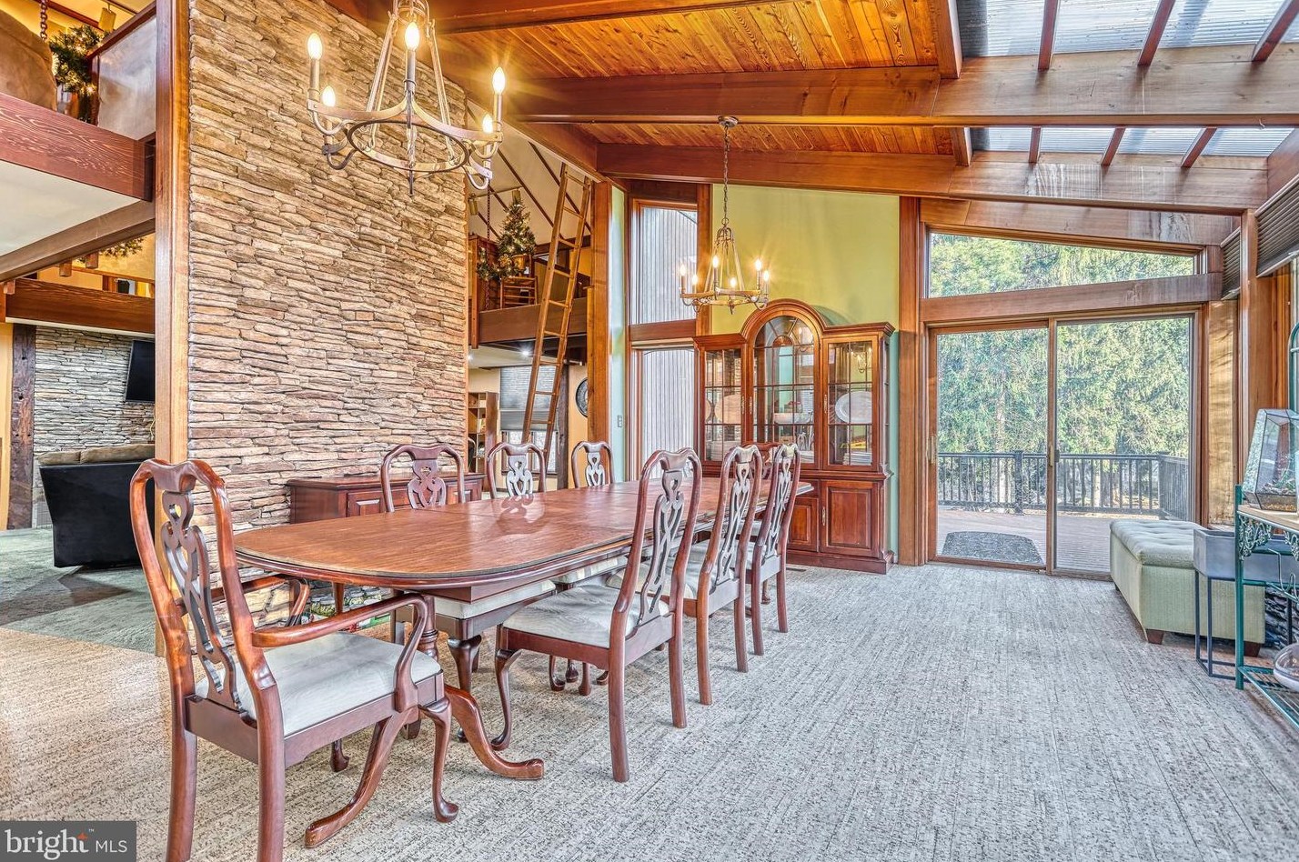 363 Old York Rd, Rudytown, PA 17070