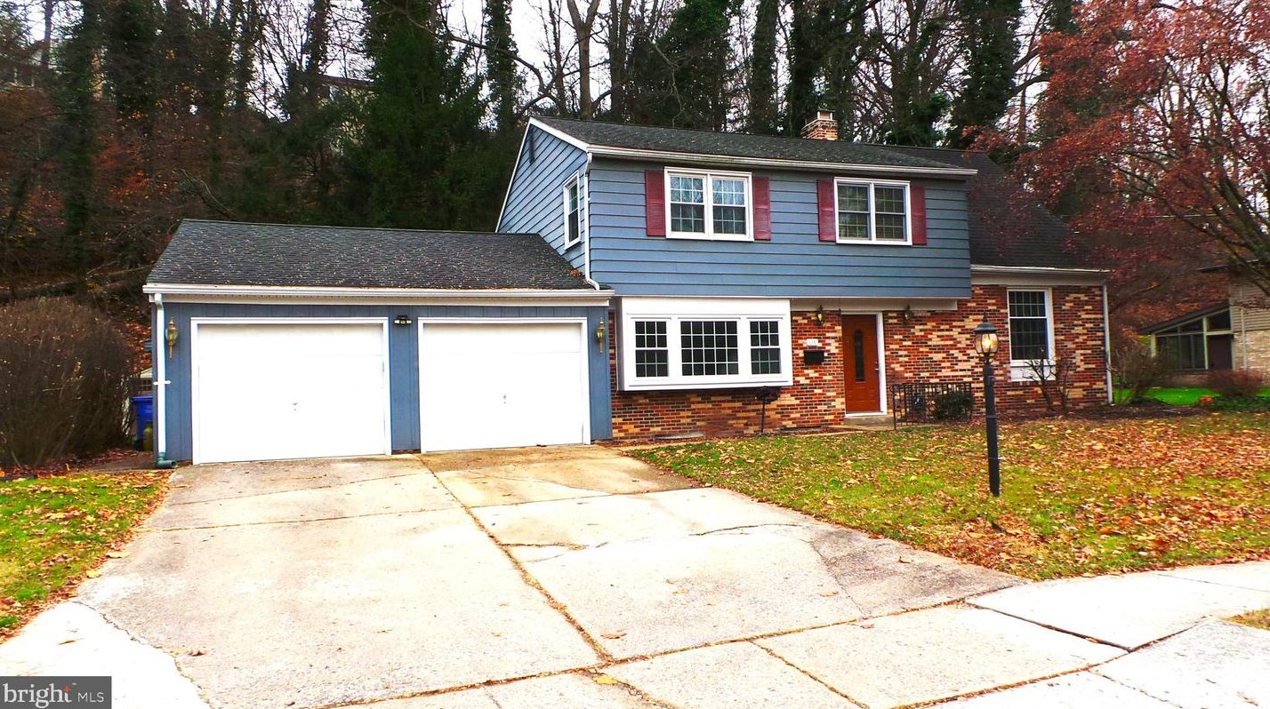 116 Yellow Breeches Dr, Camp Hill, PA 17011-8341