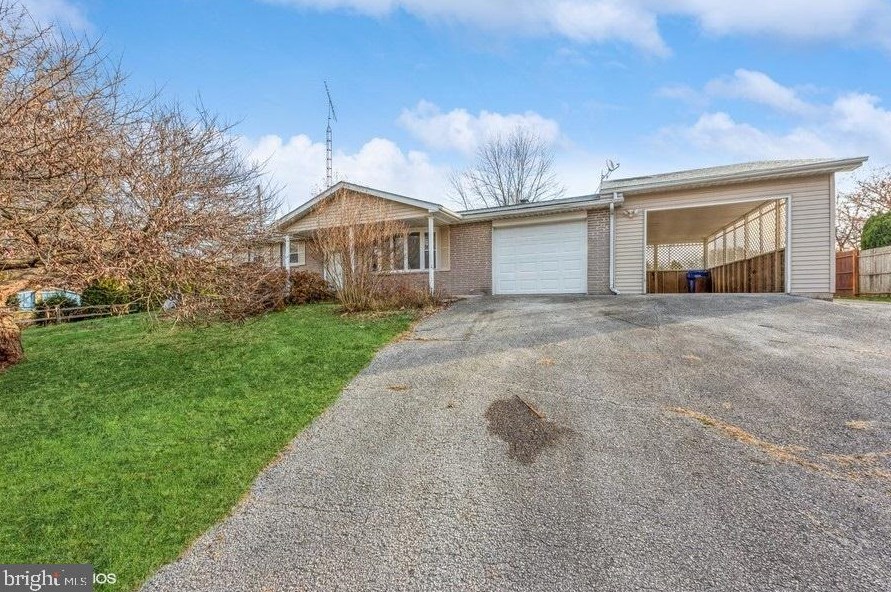 835 Bowers Bridge Rd, Strinestown, PA 17345