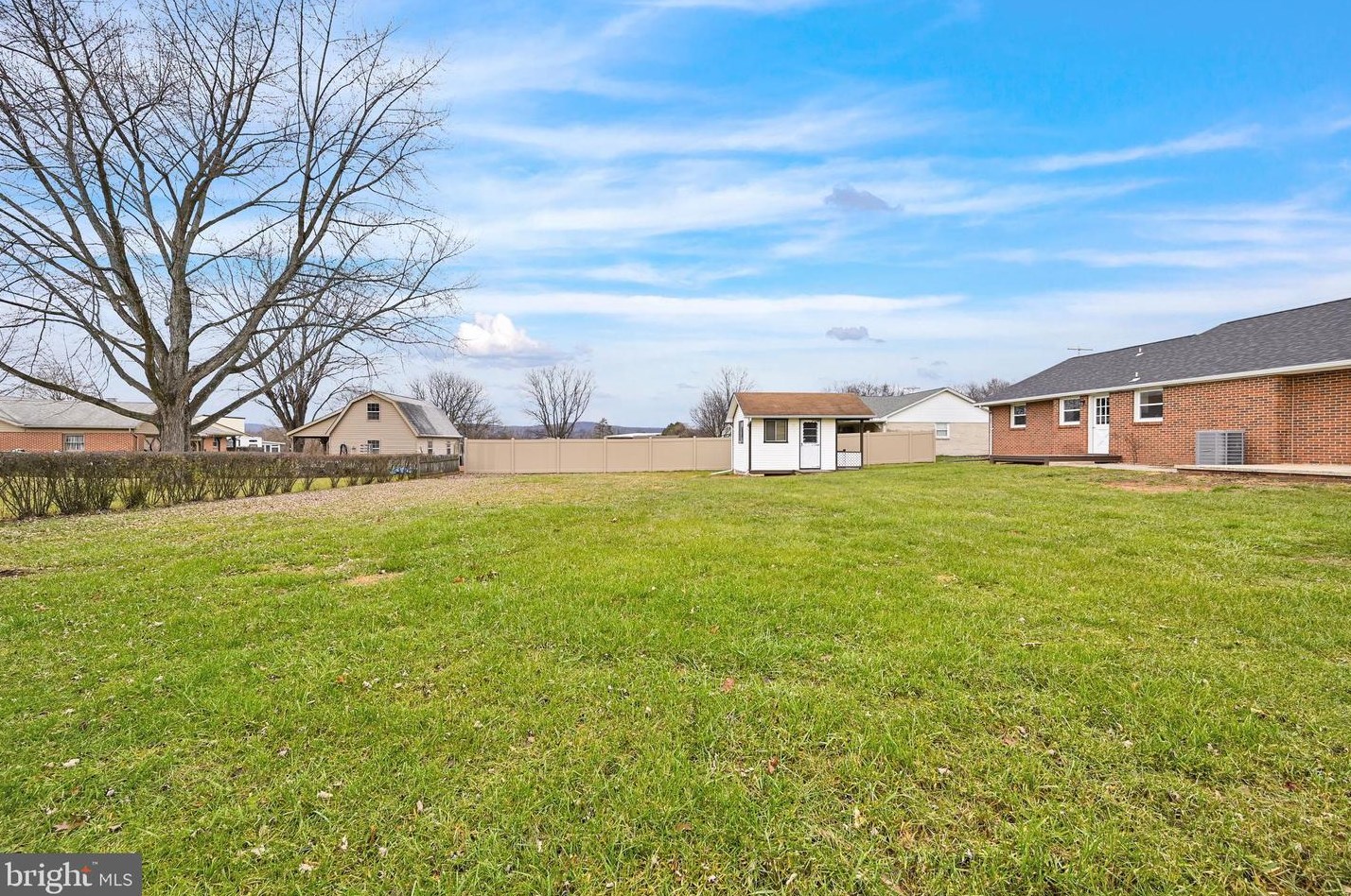 3595 Lewisberry Rd, York PA  17404-8380 exterior