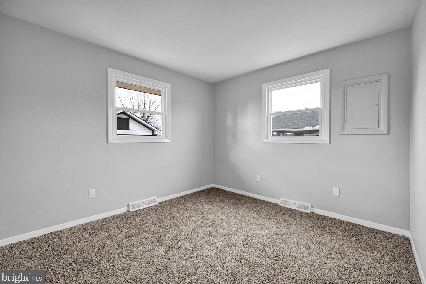 3595 Lewisberry Rd, York PA  17404-8380 exterior