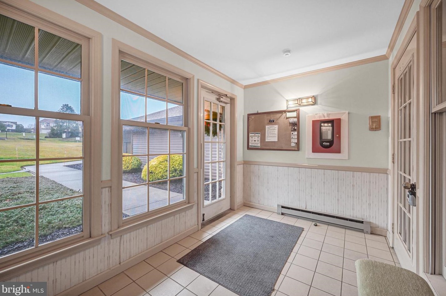 1874 Azalea Dr, York, PA 17408-1569