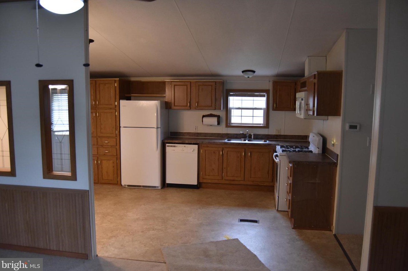 450 Ridge Rd, Etters, PA 17319-9658