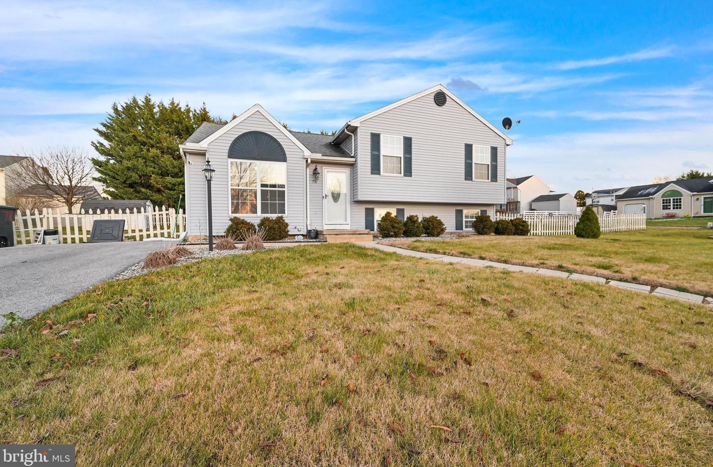 78 Canterbury Ave, Cross Roads, PA 17322