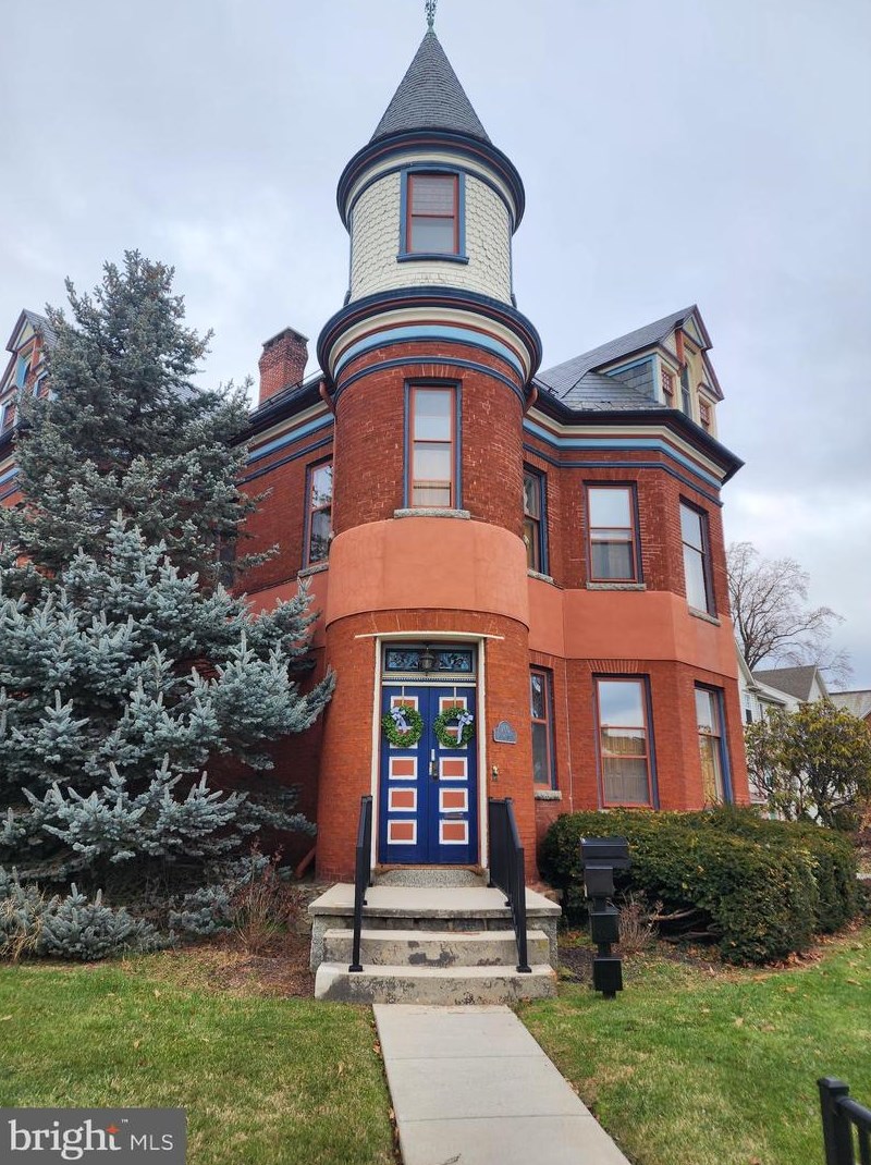 200 E Walnut St, Hanover, PA 17331