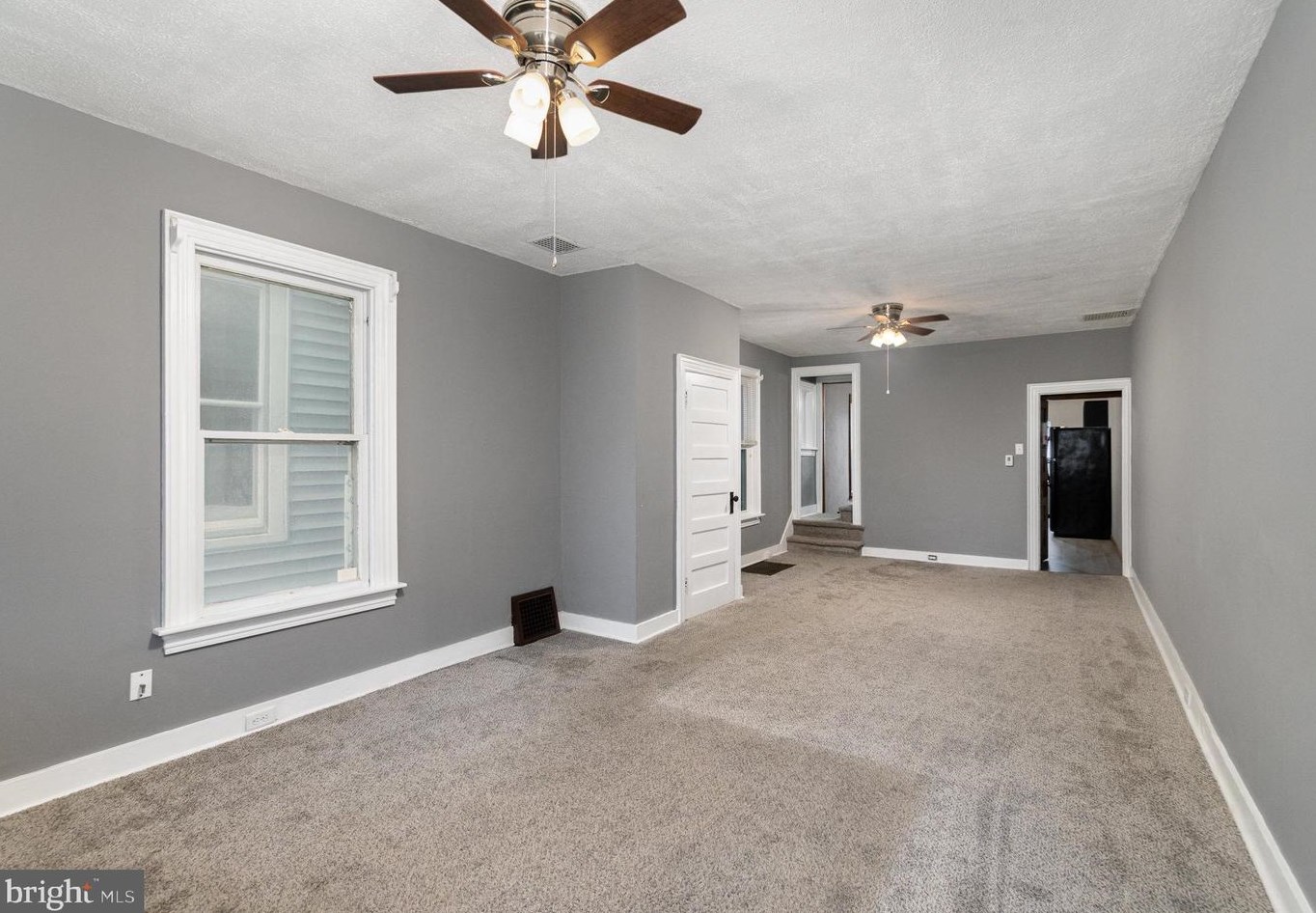 211 Ruth Ave, Hanover, PA 17331