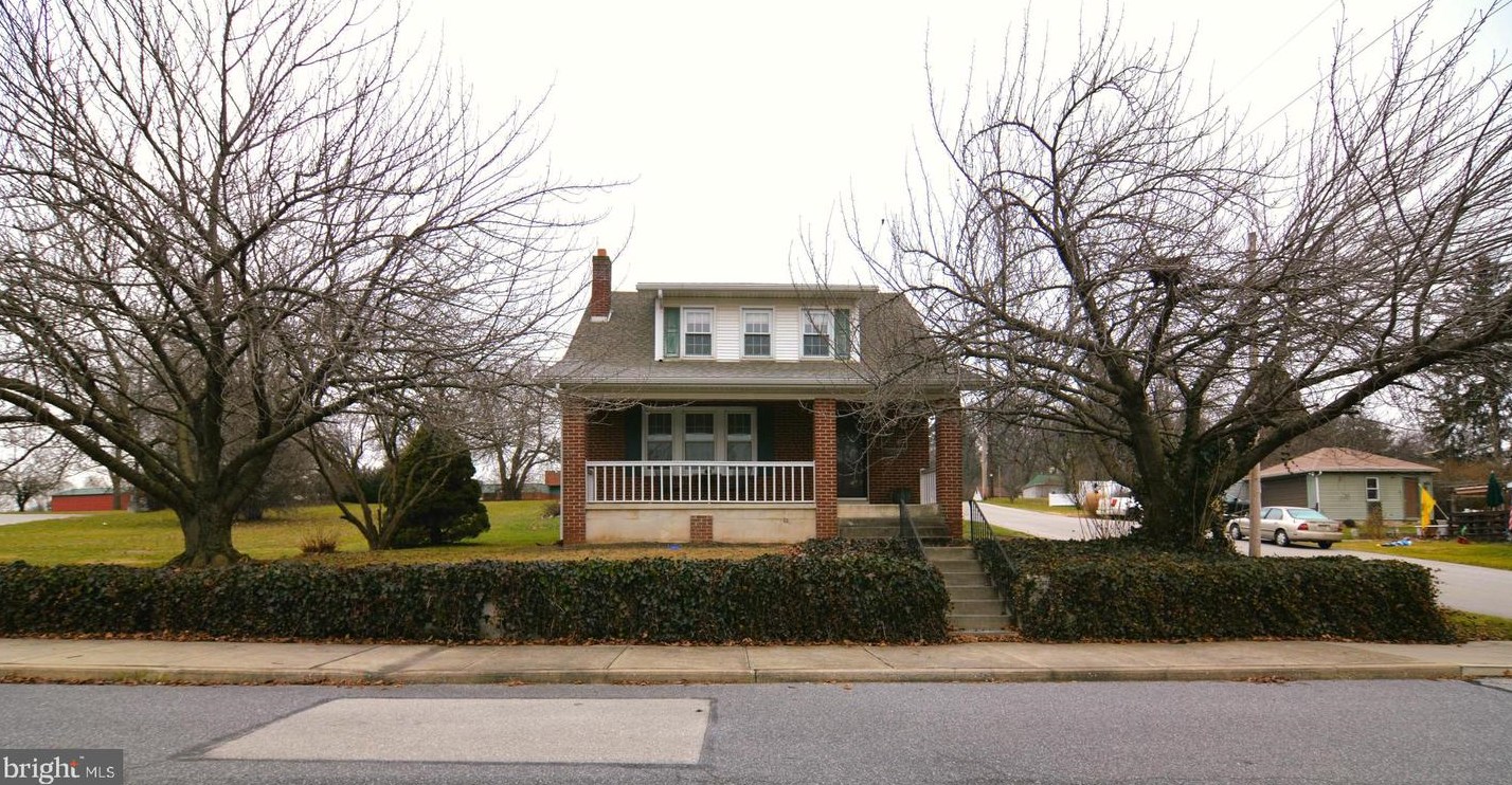 2601 Philadelphia St, York, PA 17404-5738
