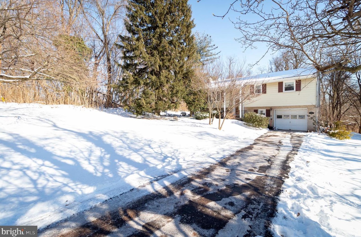 482 Pleasant View Rd, Rudytown, PA 17070