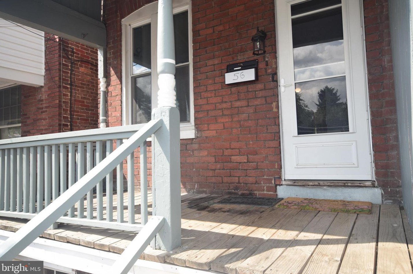 56 Albemarle St, York PA  17403-1802 exterior