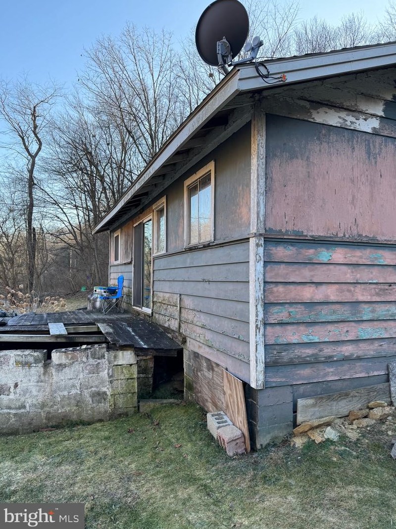 8180 Hollow Rd, Cross Roads, PA 17322