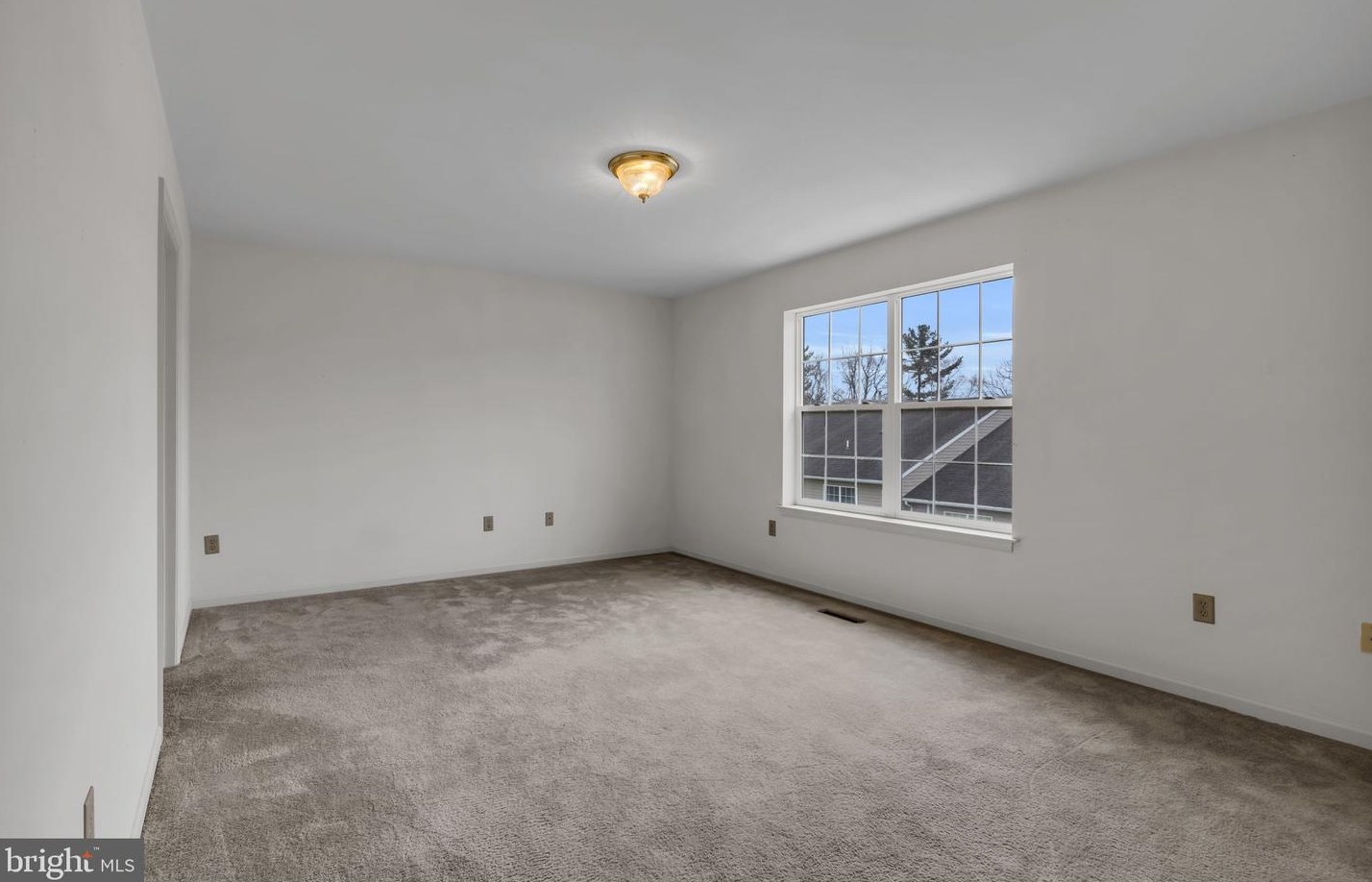 242 Equine Cv, Red Lion PA  17356-8779 exterior