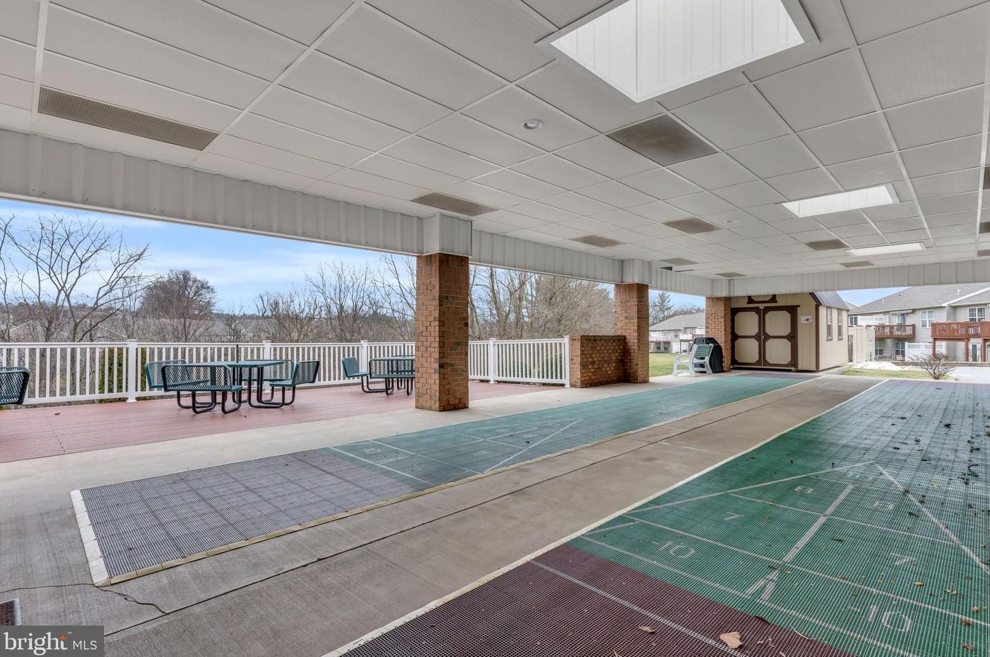 242 Equine Cv, Red Lion PA  17356-8779 exterior