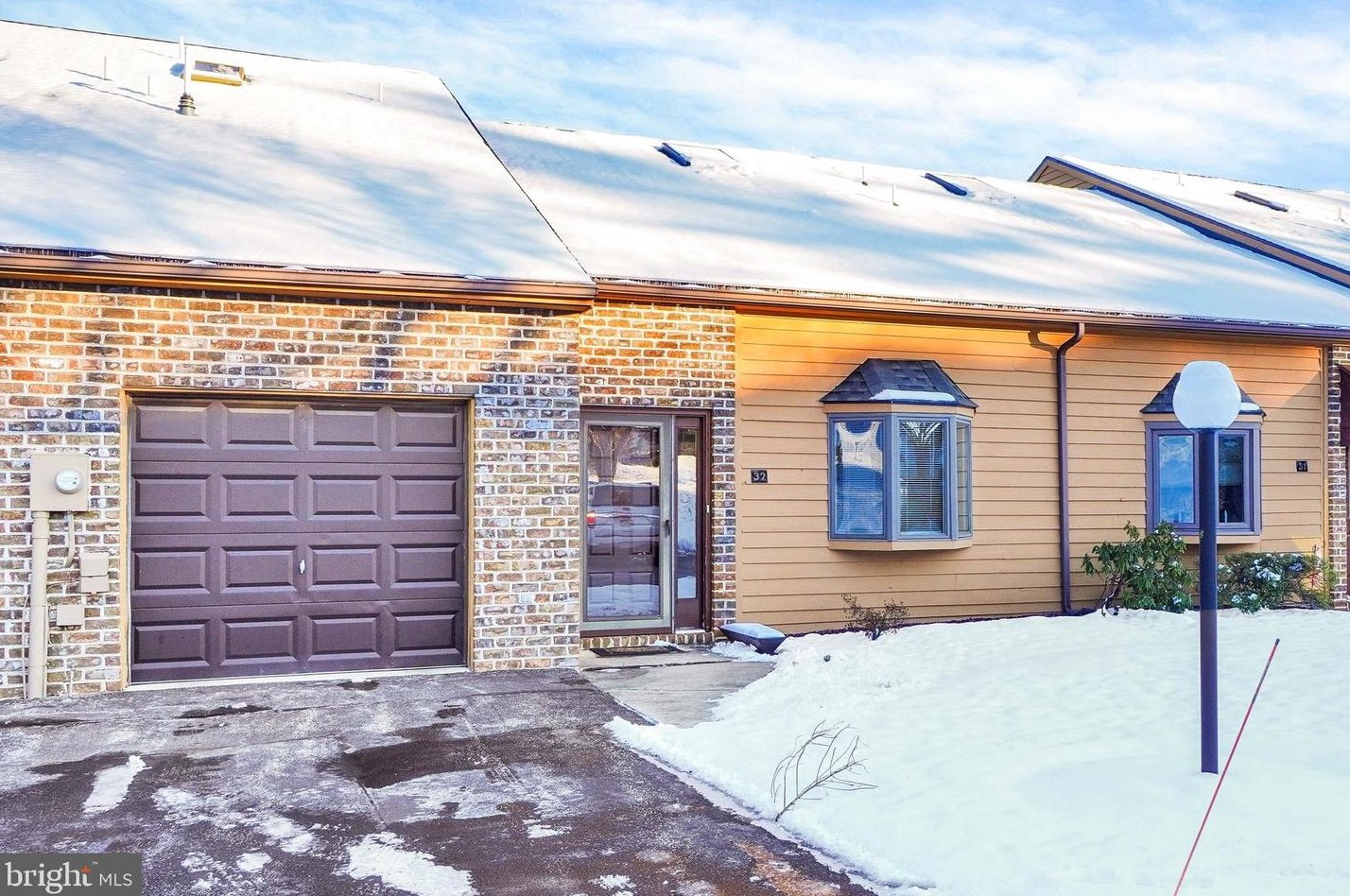 32 Westview Mnr, York, PA 17408-4751