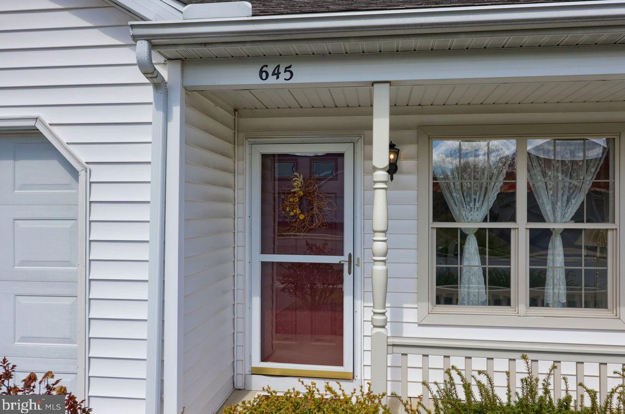 645 Kyle Rd, York, PA 17404-6449