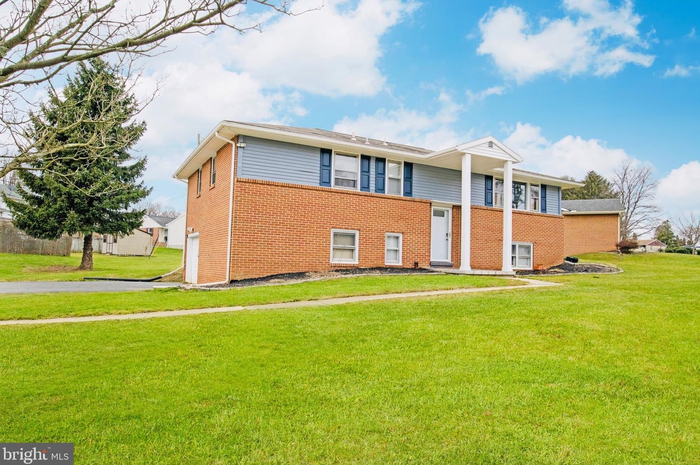 3370 Appleford Way, York, PA 17402-4203
