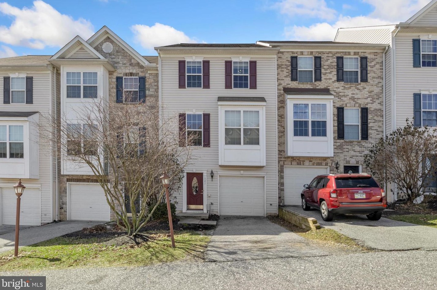 341 W Chestnut St #19, Yoe, PA 17313