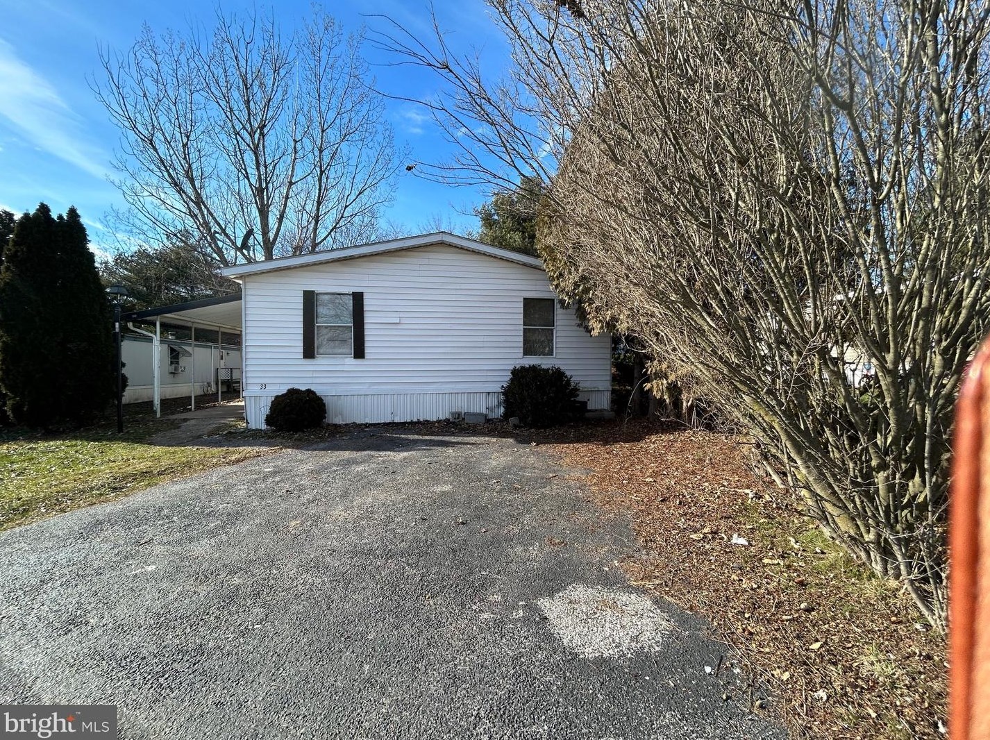 33 Meadowview Dr, York, PA 17315-3068
