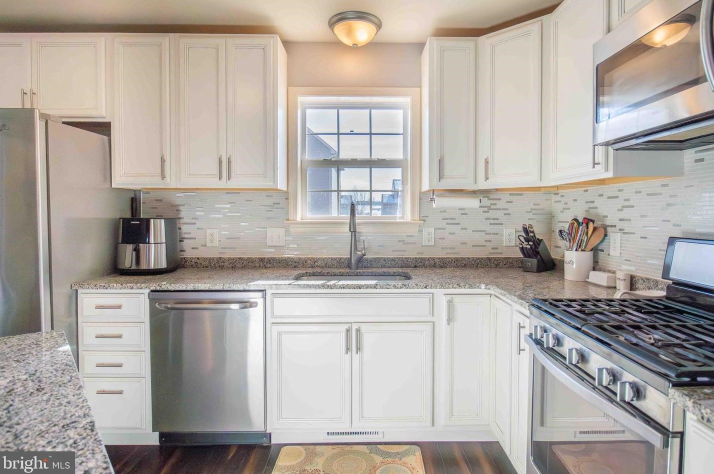 600 Thomas Armor Dr, Bittersville, PA 17366